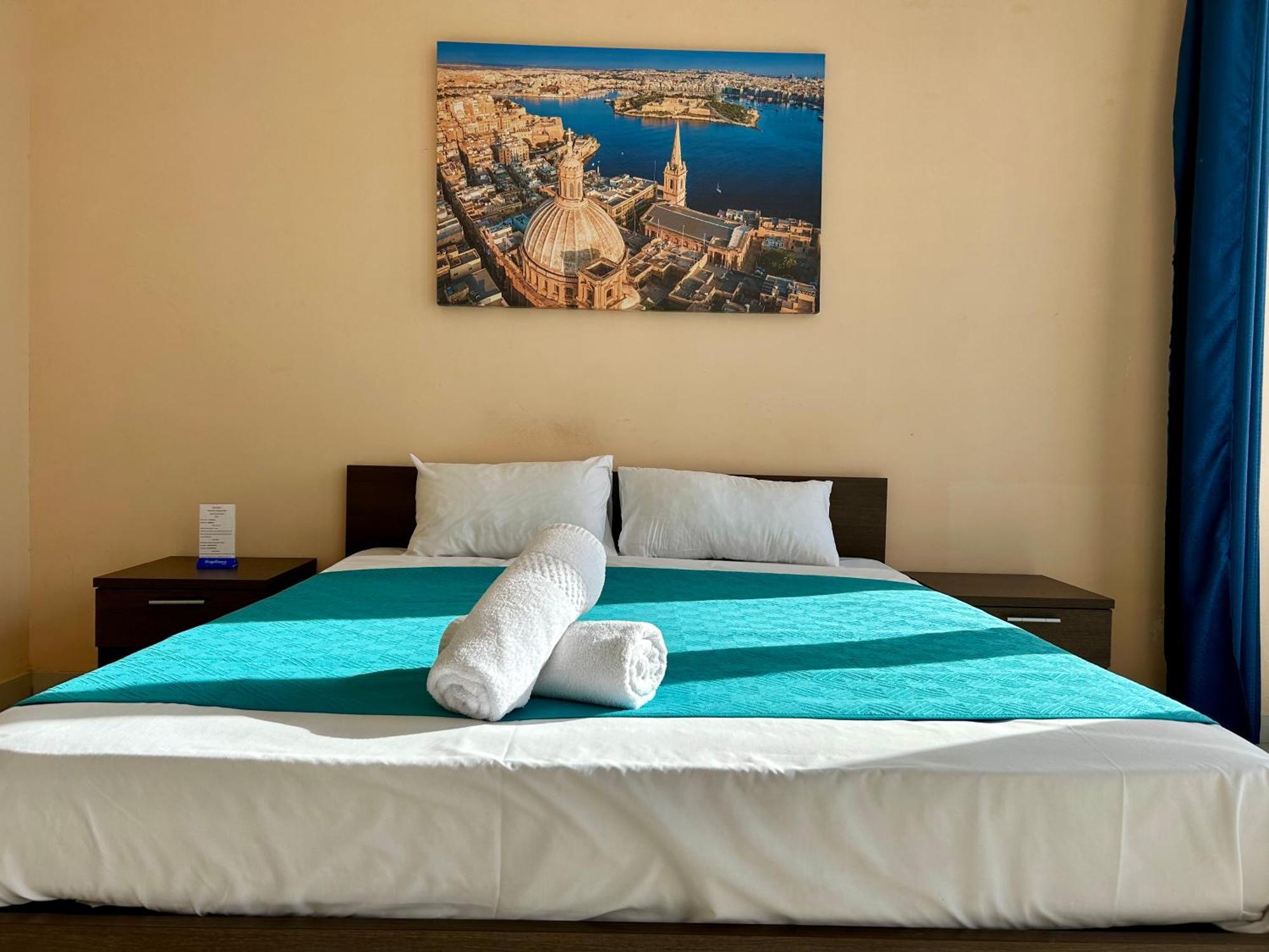 Malta Paradise Hotel San Ġiljan Kültér fotó